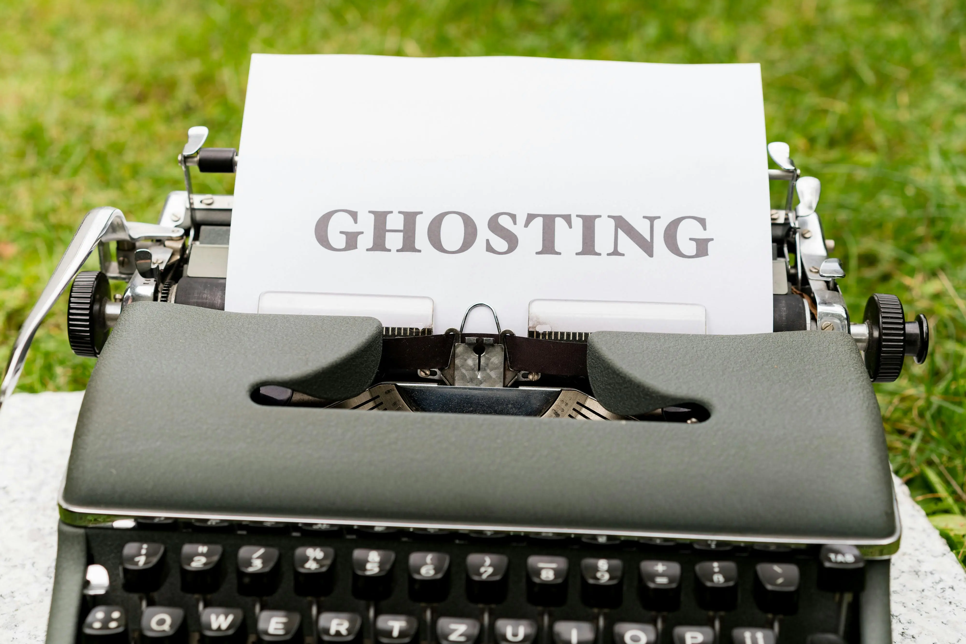 Ghosting – dlaczego ludzie znikają bez słowa i jak sobie z tym poradzić?